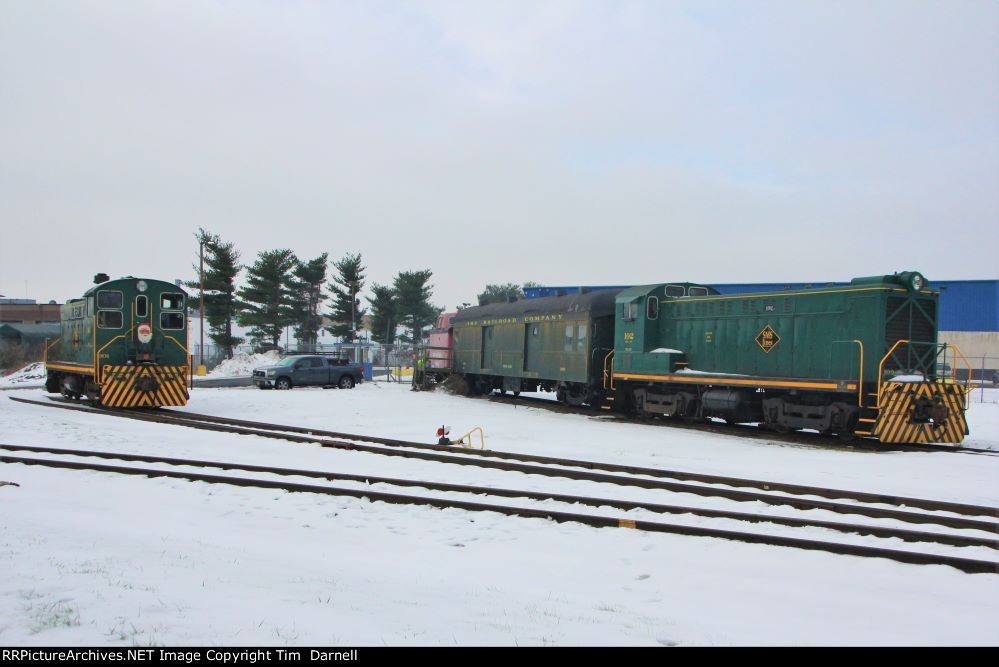 SLRS 301, 102 ready to play in the snow.